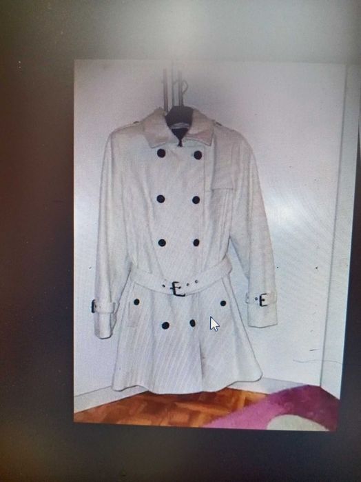 Продам пальто женское, белое