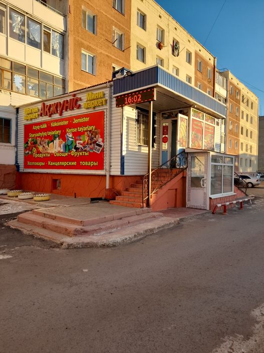 Продам магазин-181.4 кв. м