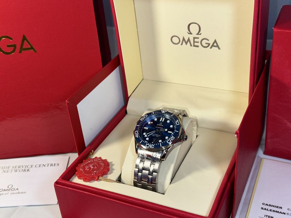 Omega Seamaster Diver 300M Blue Dial 42 mm