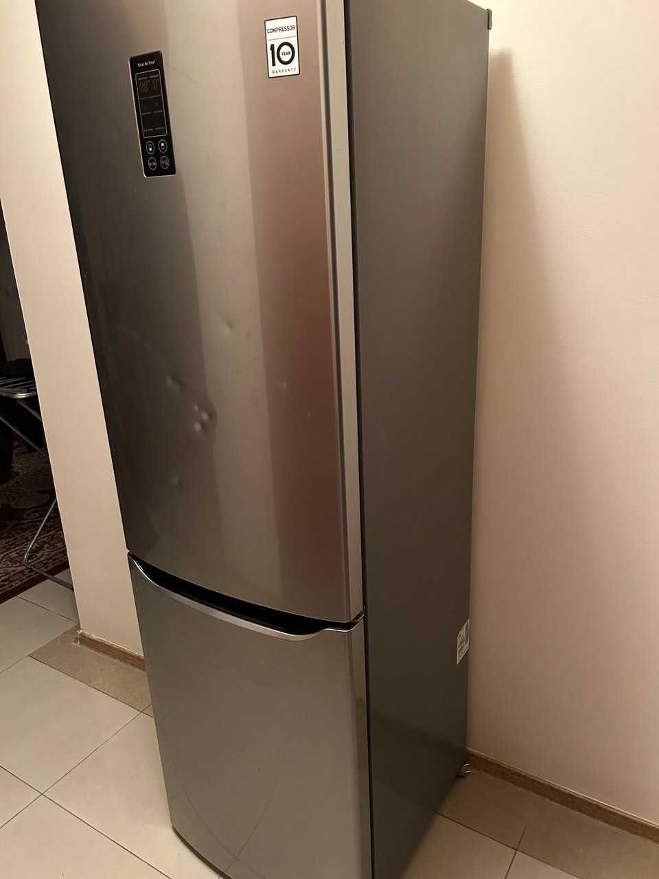 Холодильник LG отлично работает