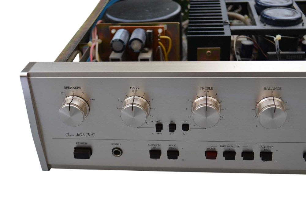 Amplificator Accuphase E 204