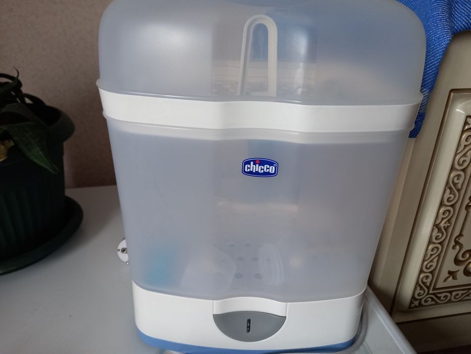 Новый Стерилизатор детской посуды, баночек и сосок 2 в 1 Chicco.
