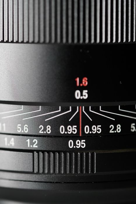 Обектив Laowa Argus 45mm f0.95 FF - Sony E