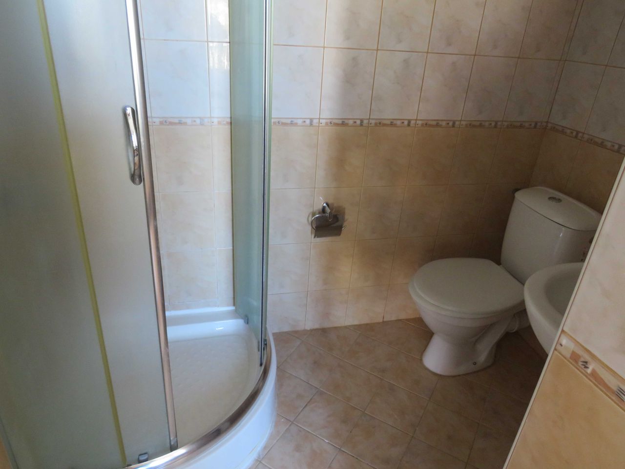Продава се Къща в Долна баня - 90 кв.м за 945 €/кв.м - Снимка #9