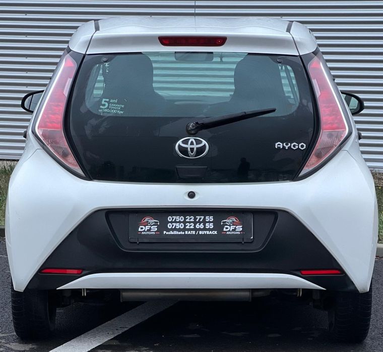 Vand Toyota Aygo 1.0 VVT-i * LED * fabricatie 2016 impecabila urgent