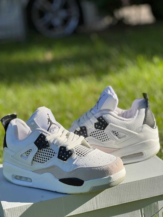 Nike Jordan 4 Retro Ghete