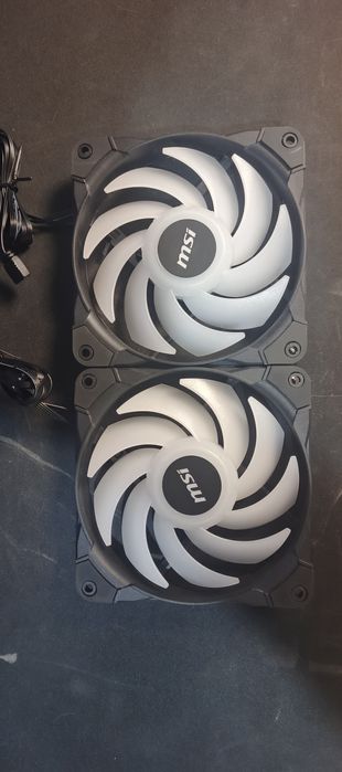 Продам кулера msi