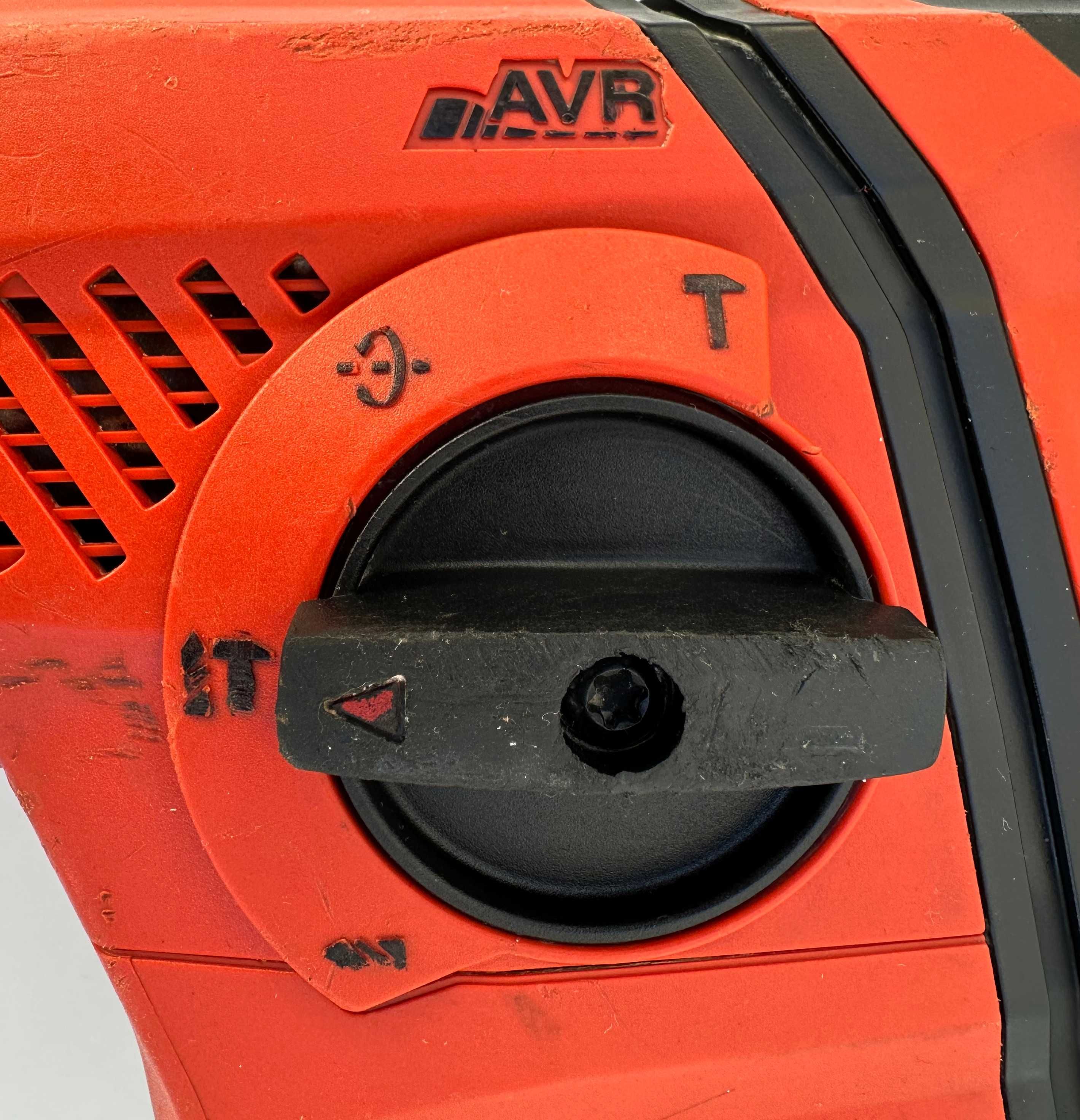 Hilti Сет - Акумулаторен ъглошлайф, перфоратор и винтоверт 3x22V 5.2Ah