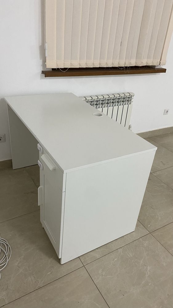 Продам рабочий стол от Ikea