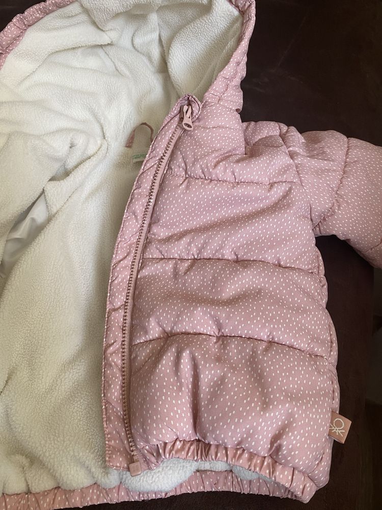 Бебешко яке и екип benetton