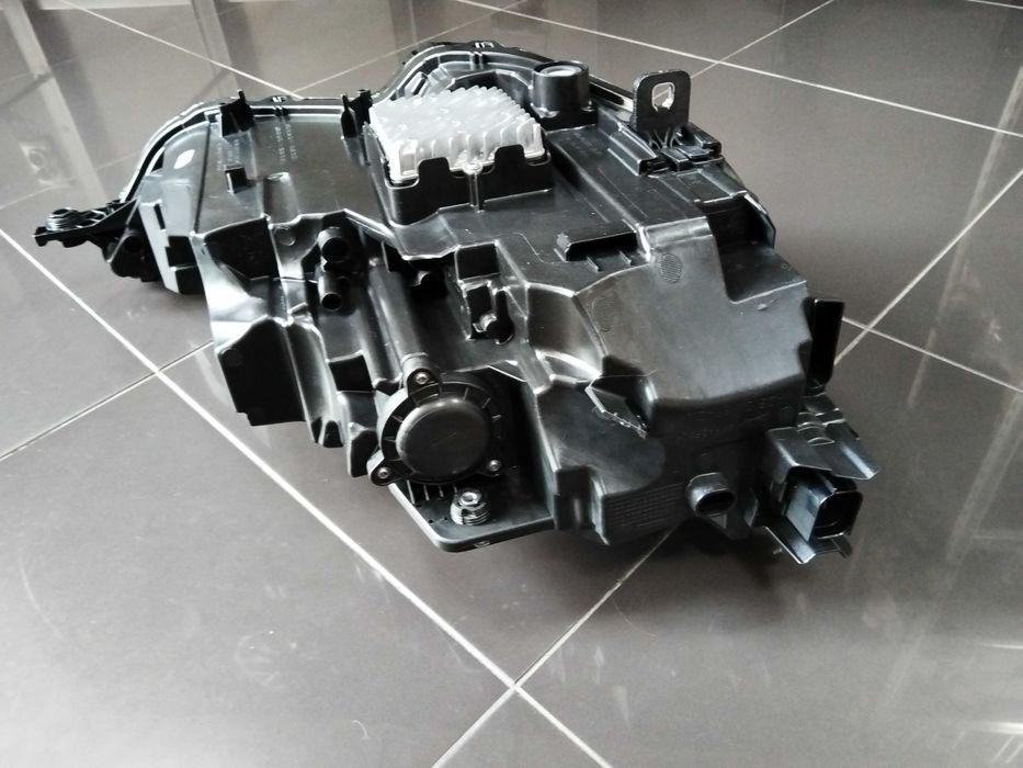 НОВ Ляв Фар Комплект Full LED Audi A3 S3 8Y 2020- 8Y0941033 Ауди