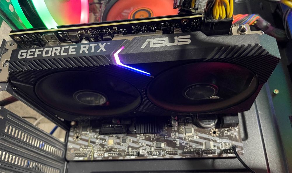 VIDEOkarta ASUS Dual