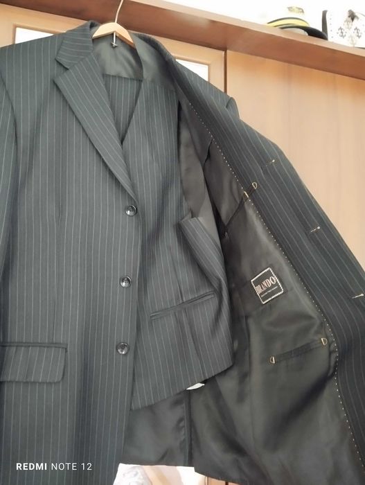 Мужской костюм тройка