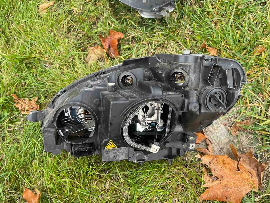 Фарове за w204 Xenon Оригинални