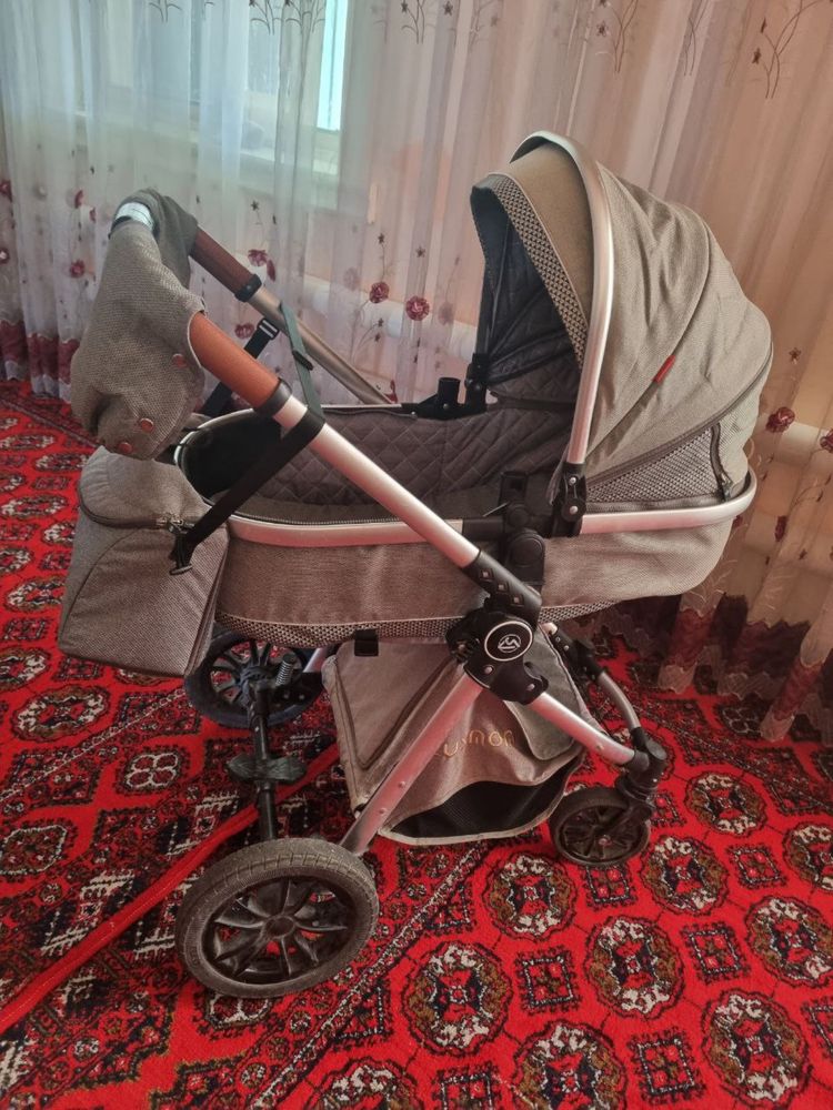 Коляска отличная