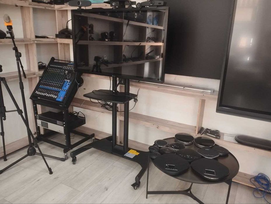 Интерактивная сенсорная доска 86 4K 2025год новый модел установка 24/7