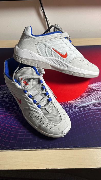 Nike SB Vertebrae Albi - Marimea 40 - NOI