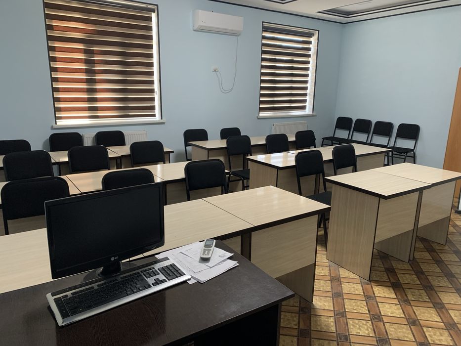 Uy Tayyor 105m2 + 105m2 yerto'lasiga ega joy sotiladi.