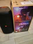 Vând JBL party box 310