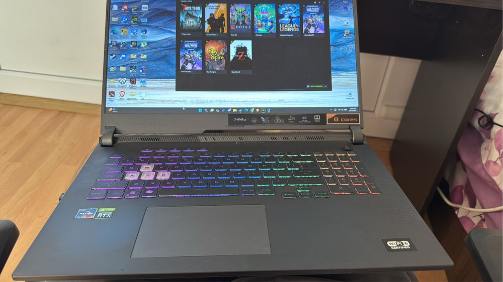 Laptop Gaming Asus ROG G17