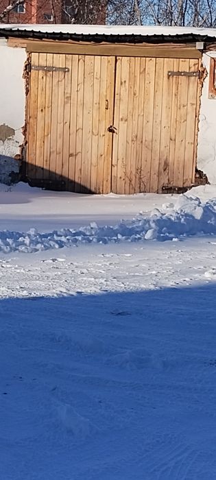 Сдам в центре гараж!
