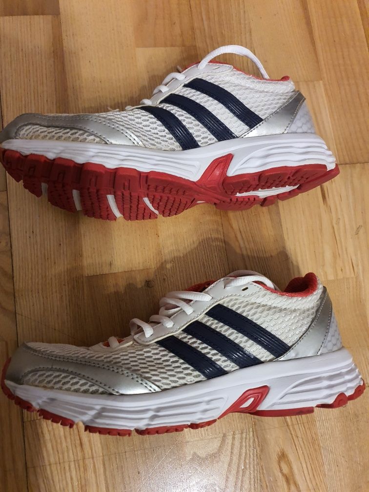 Adidas Vanquish 6W