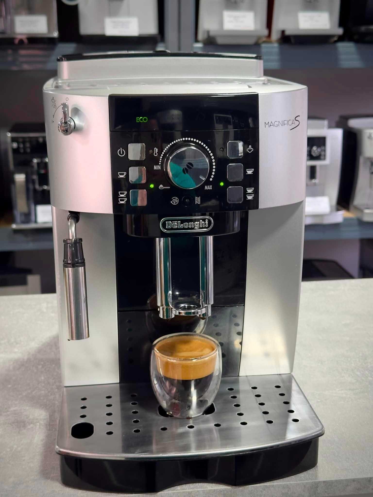 Кафемашина DeLonghi Magnifica S