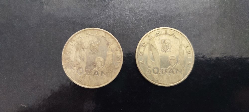 Moneda aniversara cu revolutia