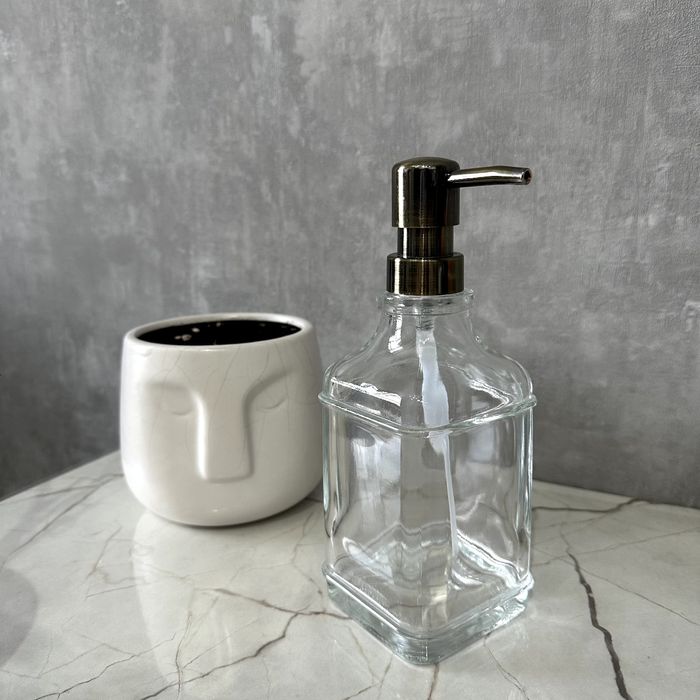 Стеклянный дозатор для жидкостей English Home