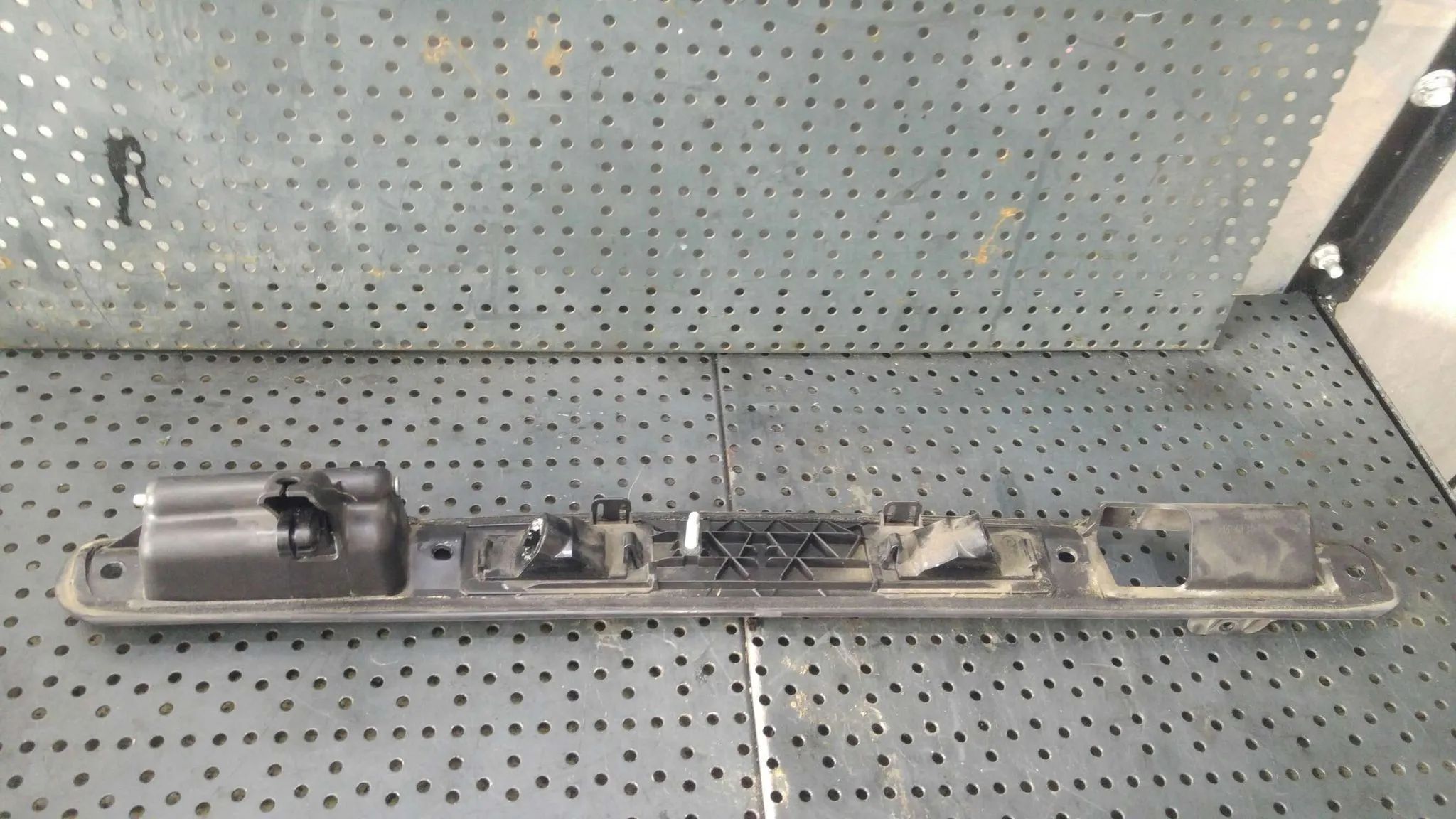 Switch maner deschidere haion dodge journey 05178321ad