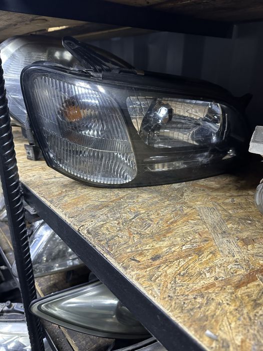 Фара на субару