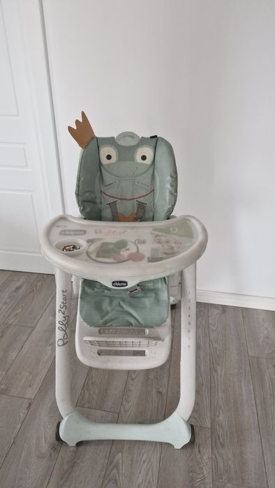 Scaun de masa chicco polly start 2