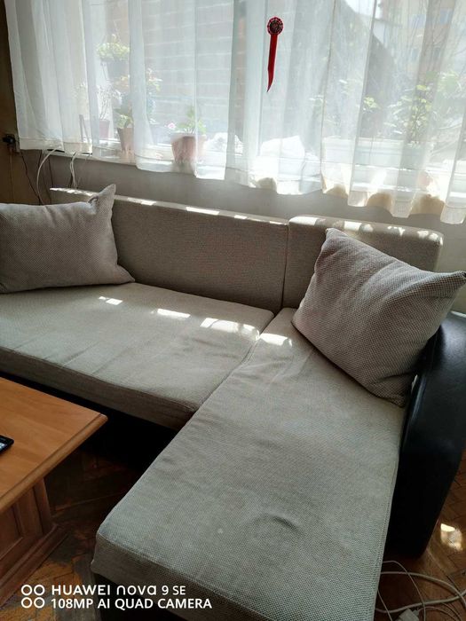 Употребяван диван за хол