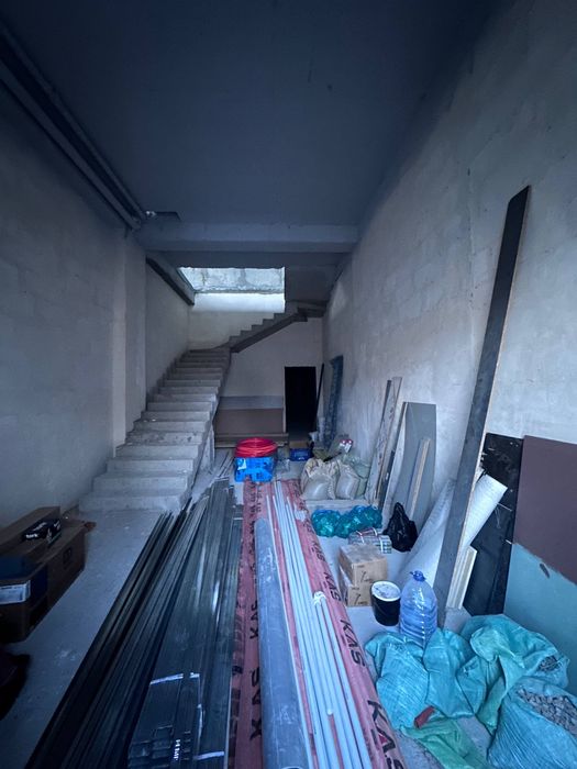 Продается нежилое помещение по ул Шота Руставели 1-линия 450м2