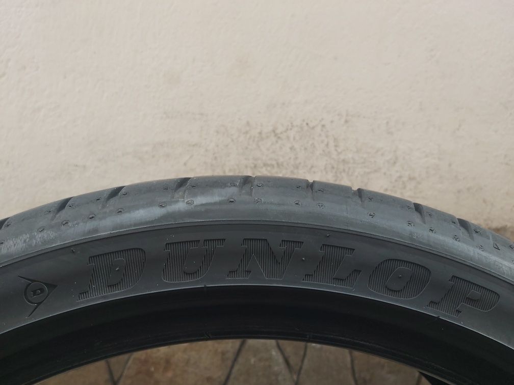 Автомобилни гуми 225 40 19 Dunlop