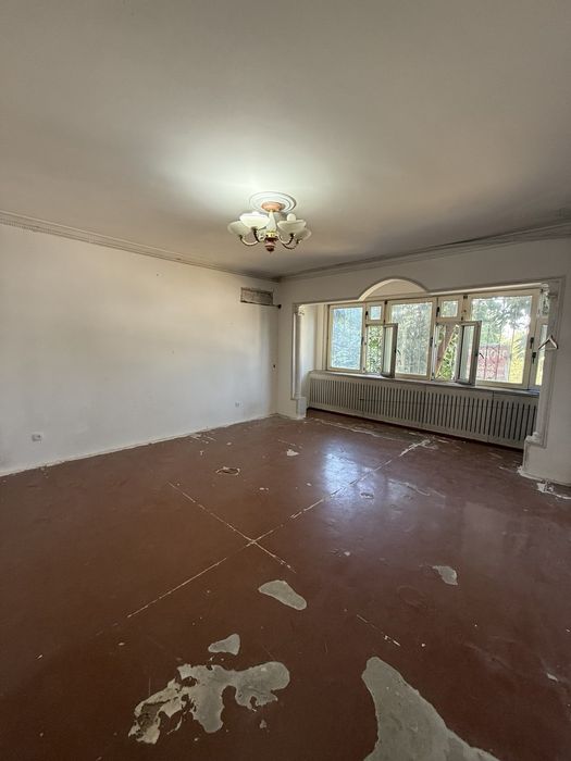 2/2/9 сотилади Юнусобод метро