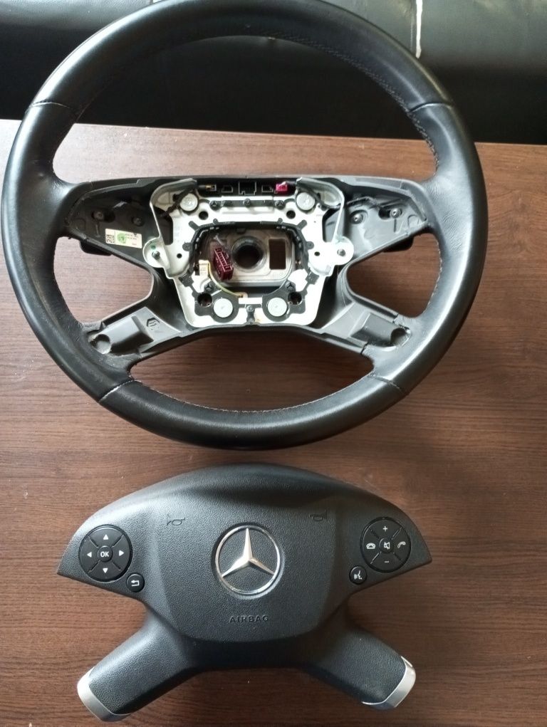 Волан Mercedes w212