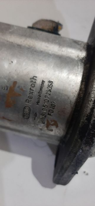 Pompa hidraulica vascoventilator autobuz Rexroth cod 0510725058