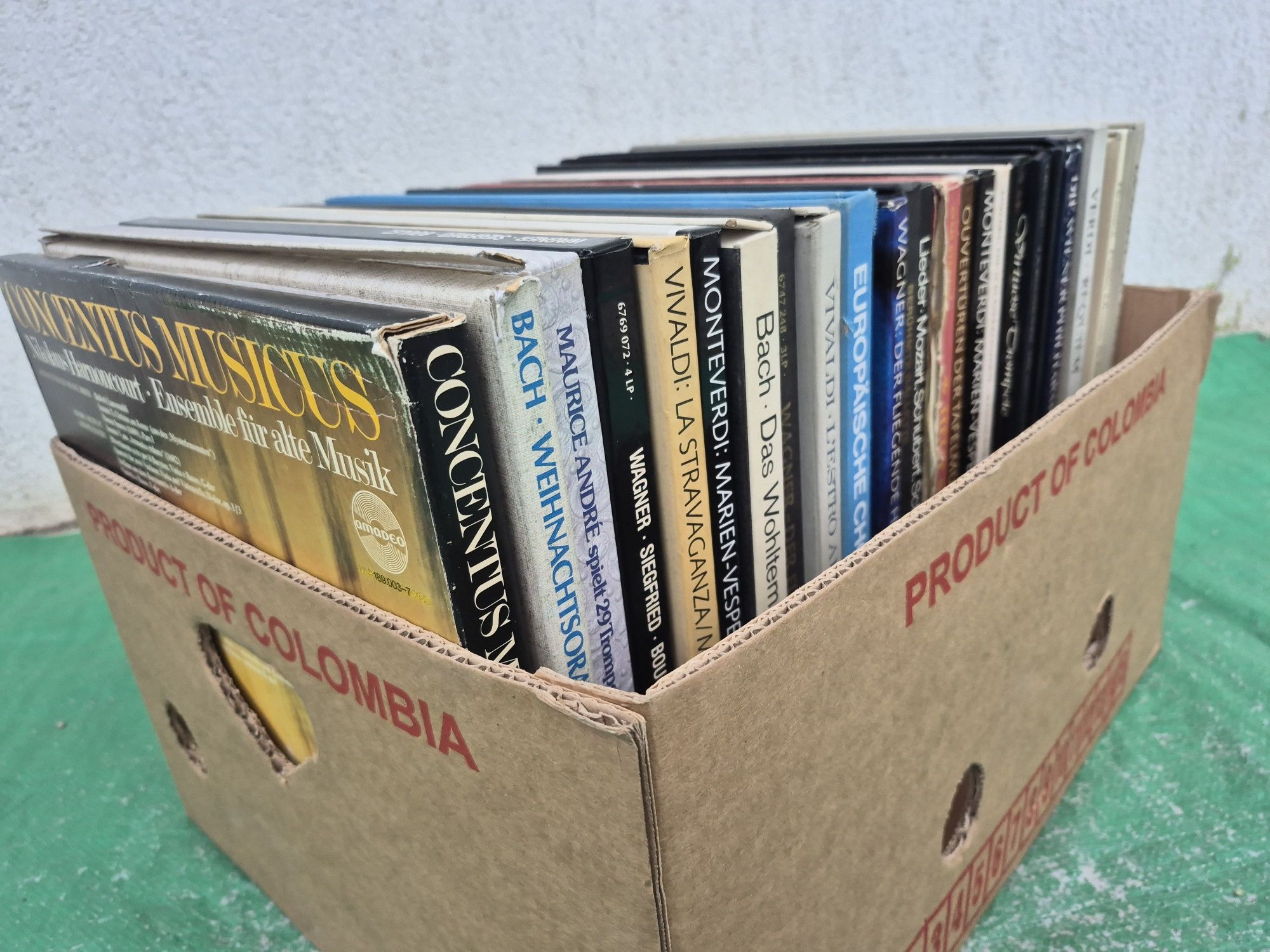 Vând 200LP Discuri Vinil colectie muzica clasică mixta