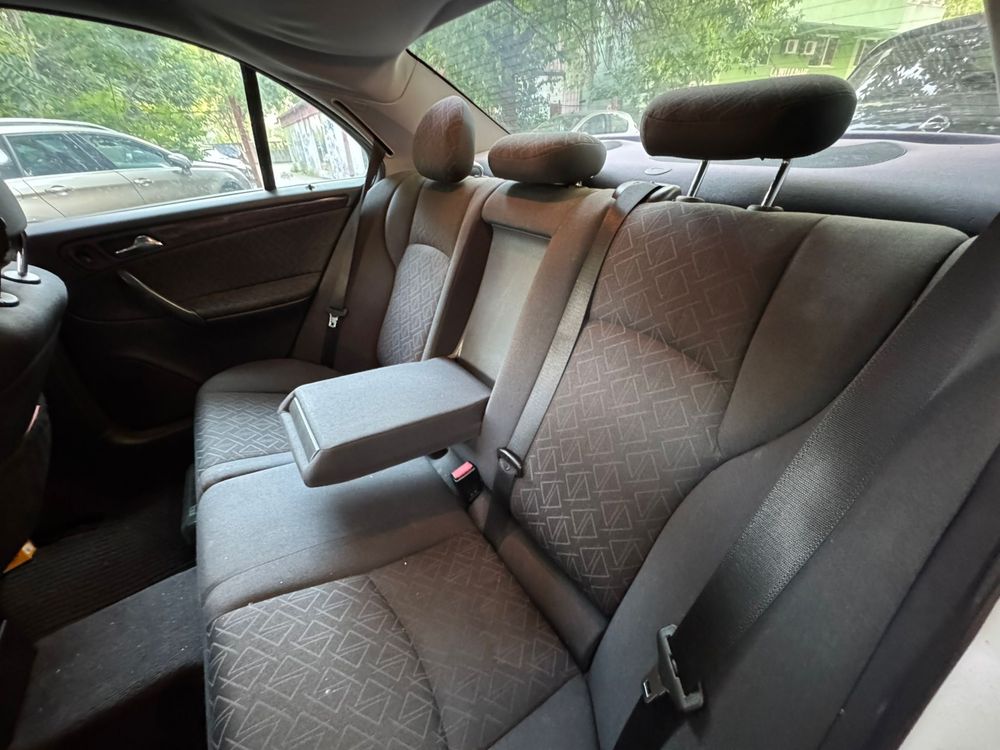 Mercedes C180 W203 Cutie Automata