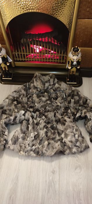 Blanita naturala de nurca, vintage, gri/negru, superbă, mărime M-L