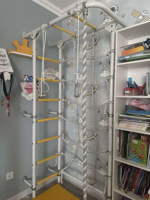 Продам шведскую стенку в идеальном состоянии