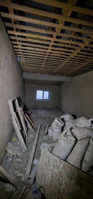 Продаётся ( коробка ) с кадастром 58 м²