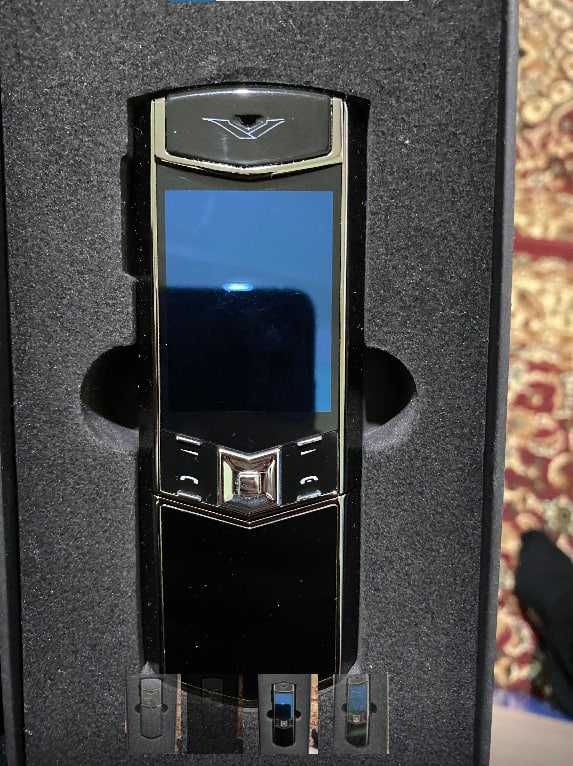 Vertu signature s202006 holati yaxshi 850ming so'm