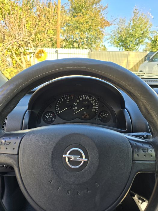 Opel Corsa C 1.0 Benzină