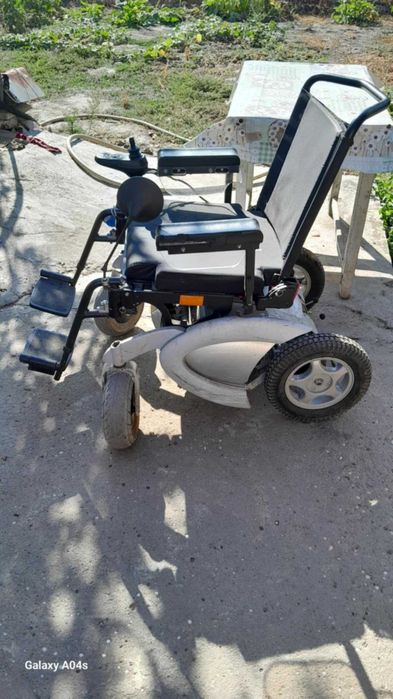 Електрическа количка за инвалид