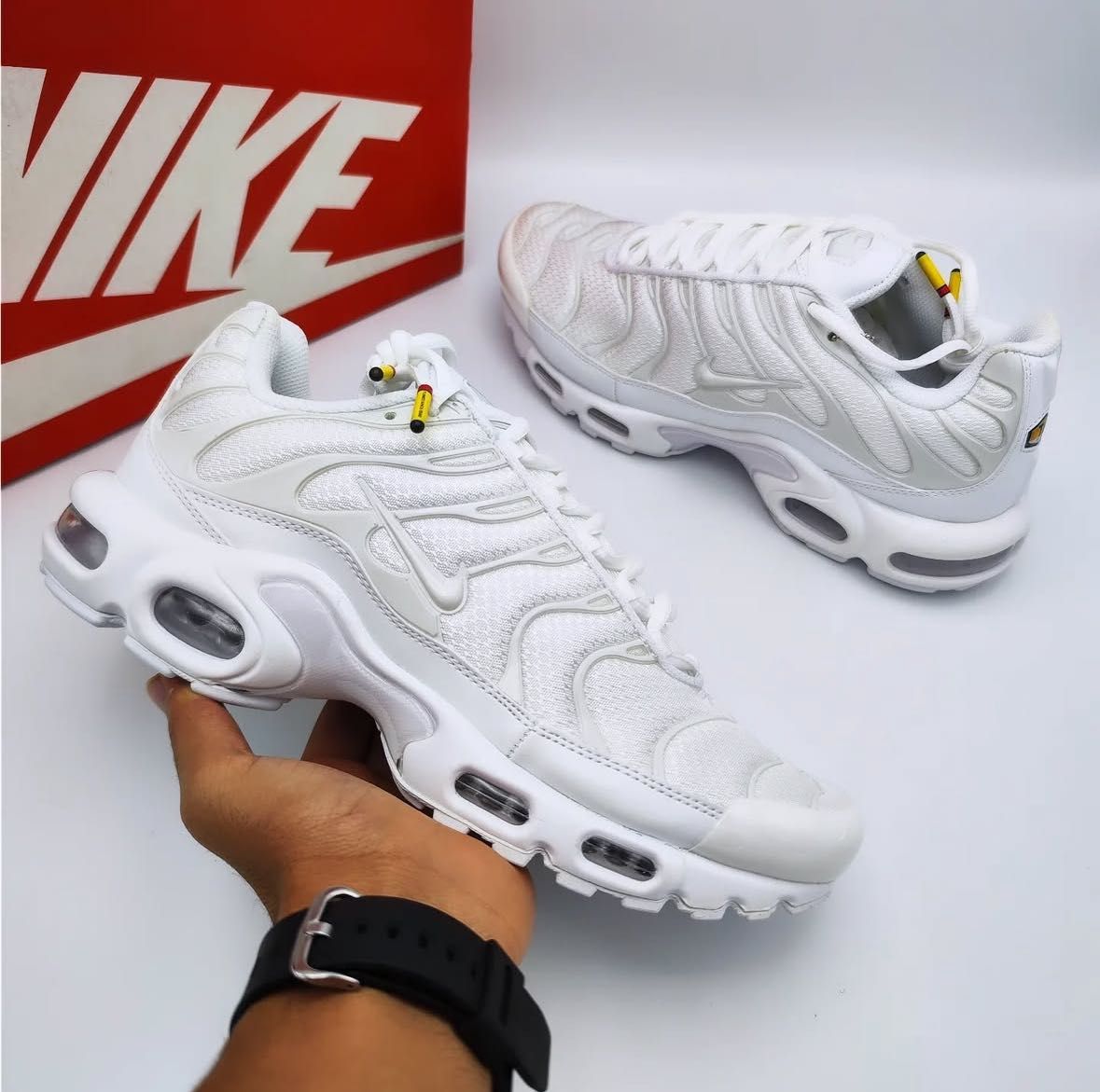 Оригинални NIKE AIR MAX TN 1 White 36,37,38,39,40,41,42,43,44,45