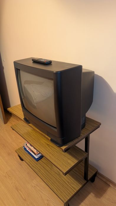 Телевизор NEC 21".