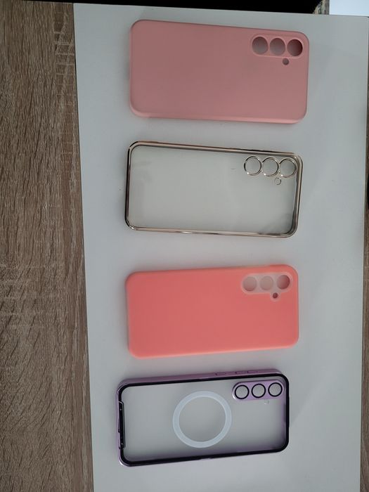 Vând huse Samsung S 23 FE