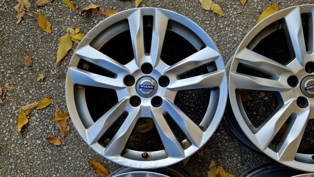 Волво 17 5х108 лети джанти Volvo C30 S40 S60 V40 V50 V60 V70. 5x108